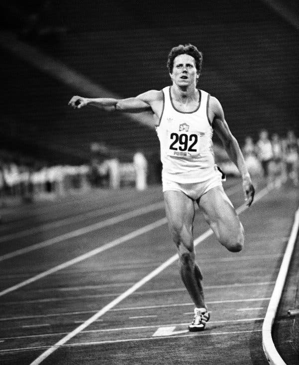 JARMILA KRATOCHVILOVA